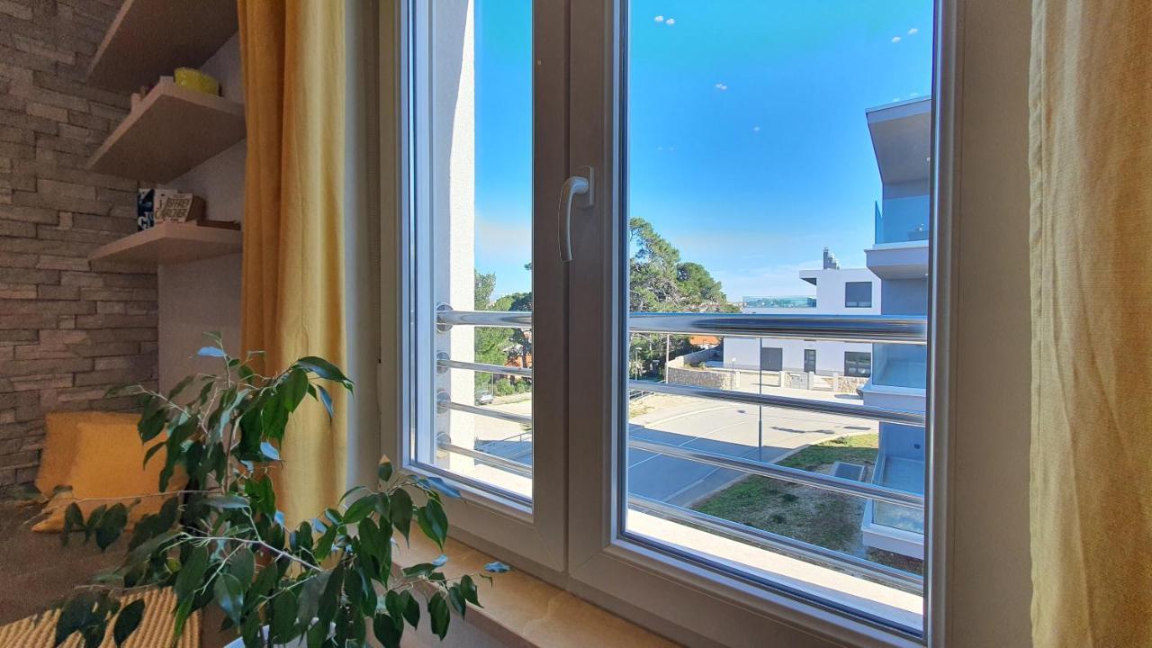 Beautiful View Apartment With Garage Space Mali Lošinj Exterior foto