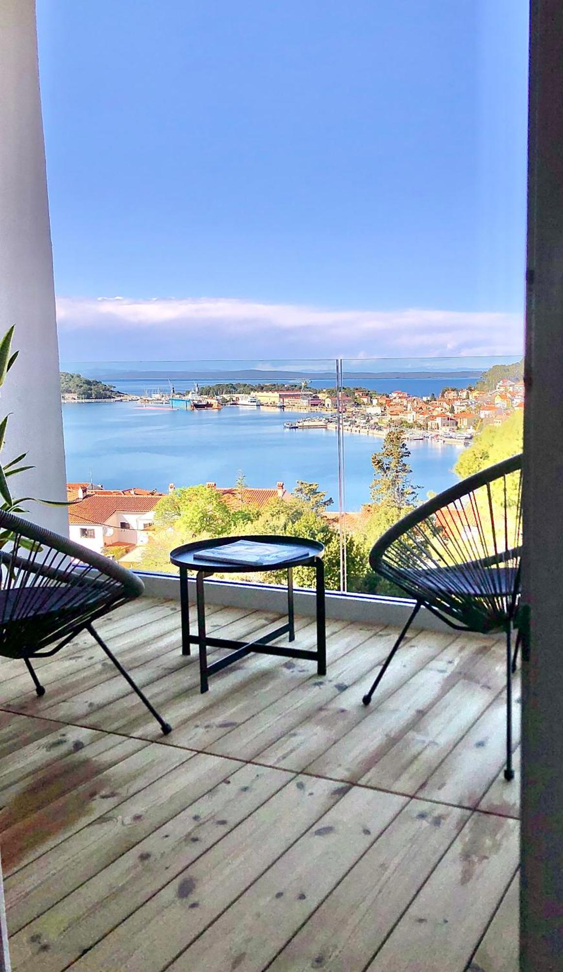 Beautiful View Apartment With Garage Space Mali Lošinj Exterior foto